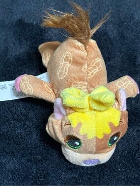 💞4/$35-Basic Fun Cutetitos Babitos Giraffe Plush Beanbag Toy Yellow Bow Mini